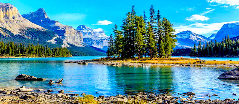 Top 15 điểm du lịch đẹp nhất của Canada